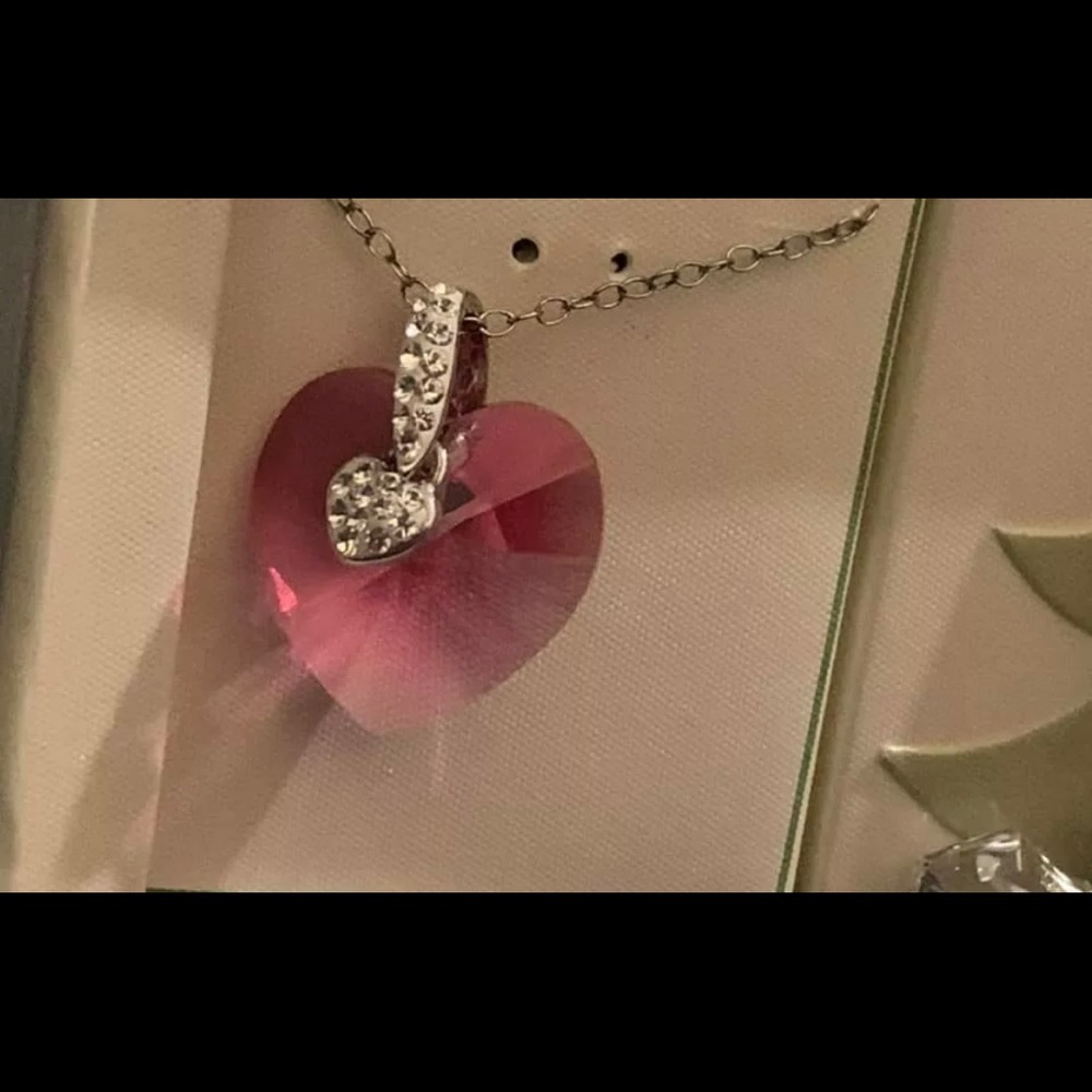 🦄💕 Valentine! Swarovski pendant with sterling